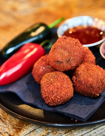 Bar bitterbal met chili bitterbal
